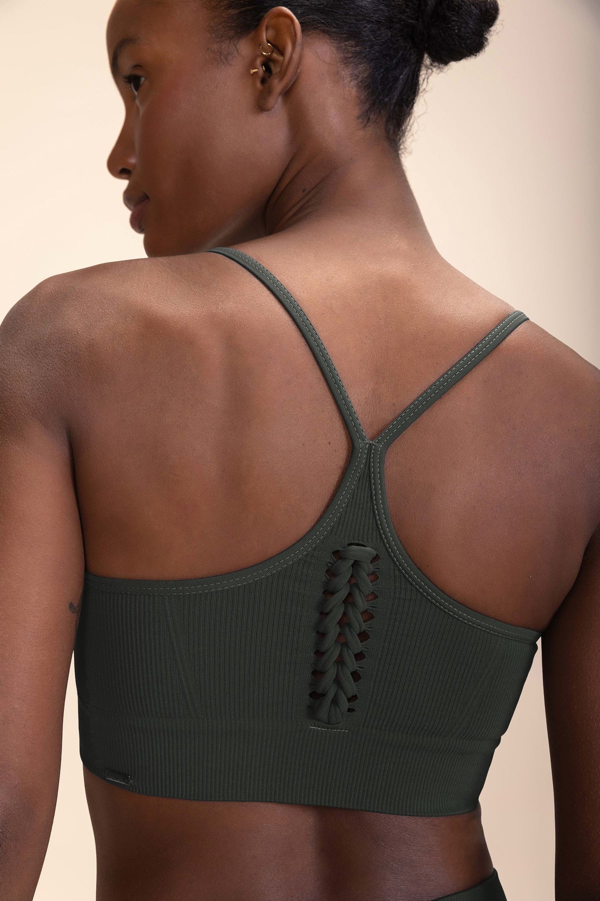 Explore Seamless Sports Bra