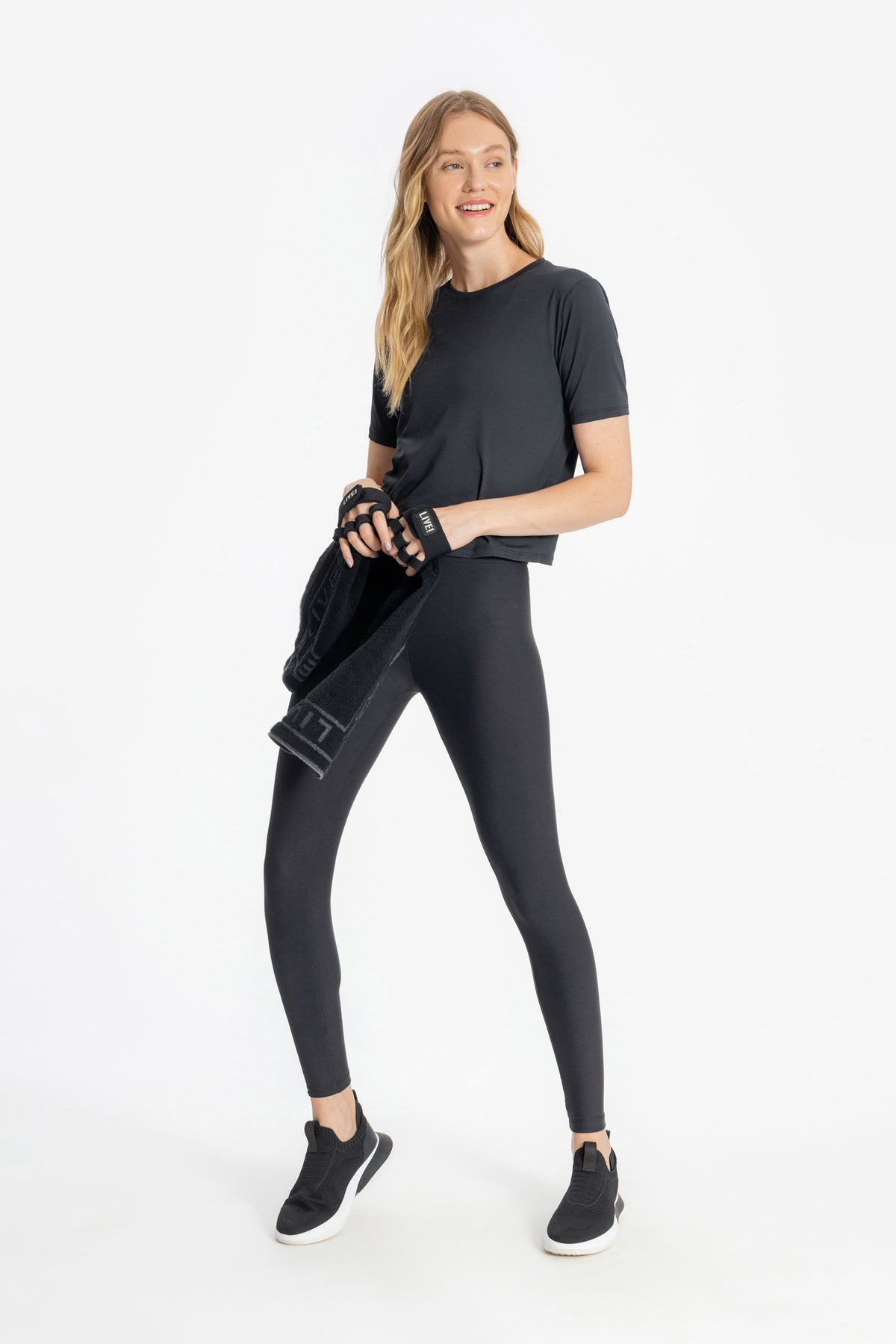 Comfy Slim Cropped T-Shirt